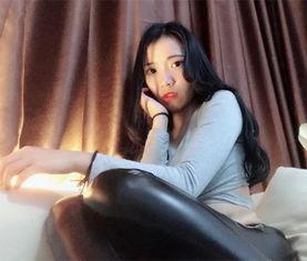 国产长腿骚气视频,视频走红网络