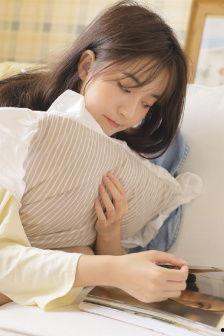 午夜国产真实视频,国产真实视频背后的故事